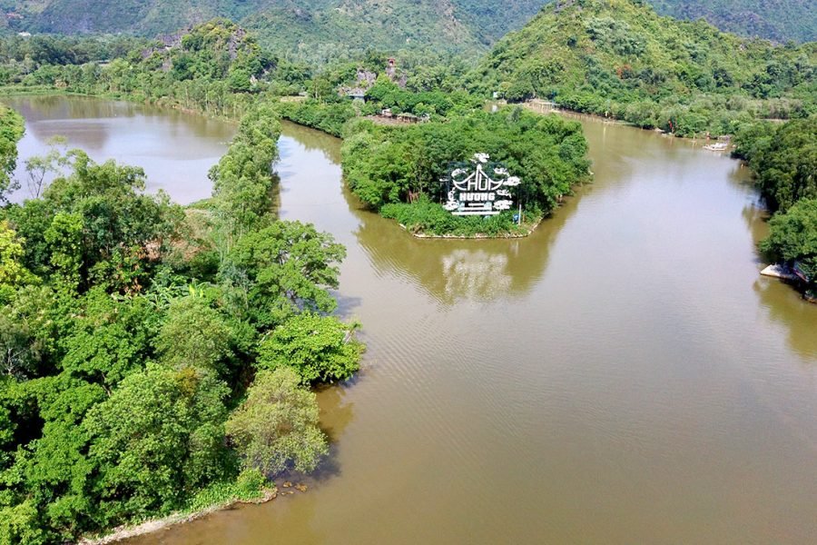 Perfume_pagoda_asiapacifictravel (1)